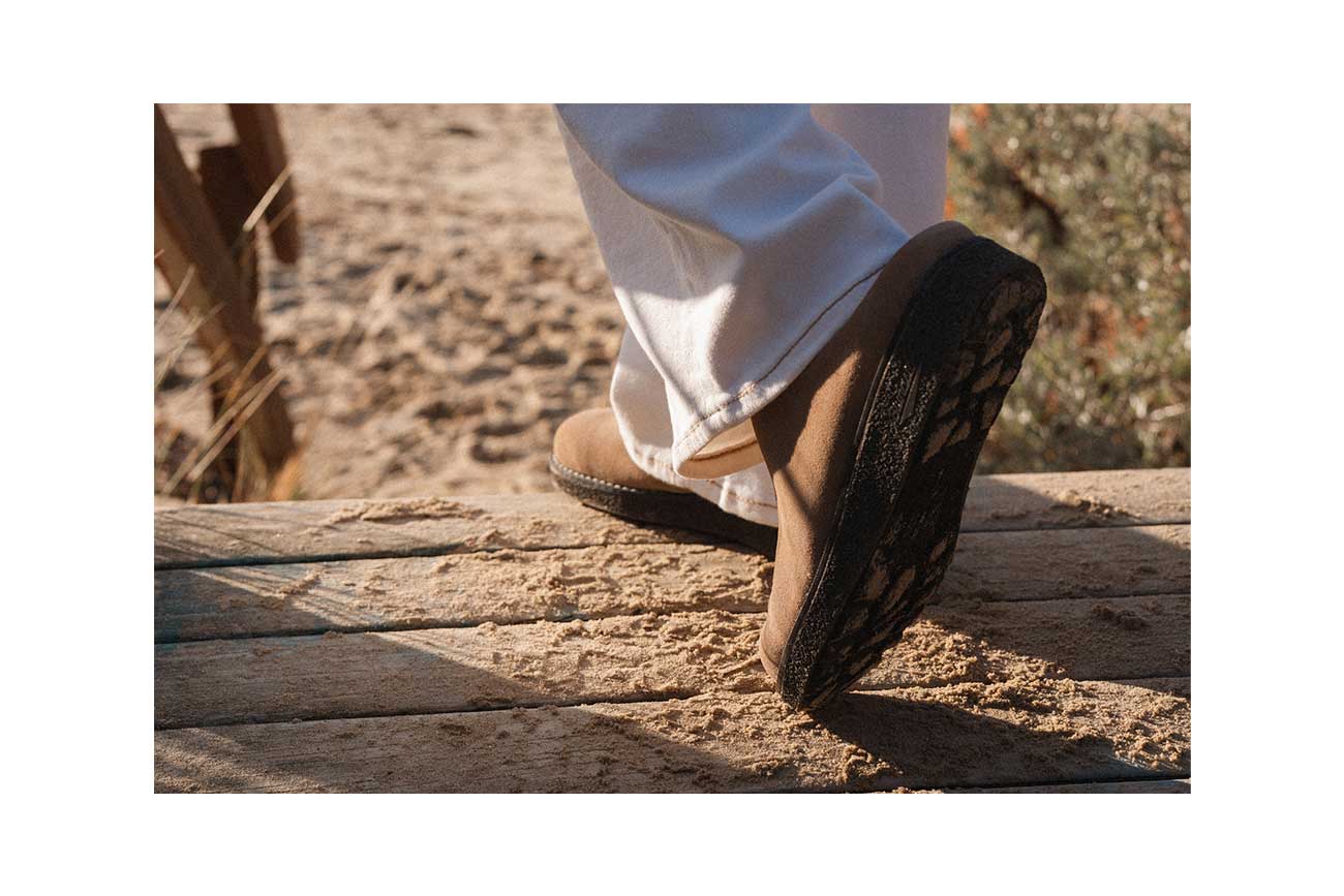 blundstone-2692-sand-suede-aerocork-clog-slip-on image 5