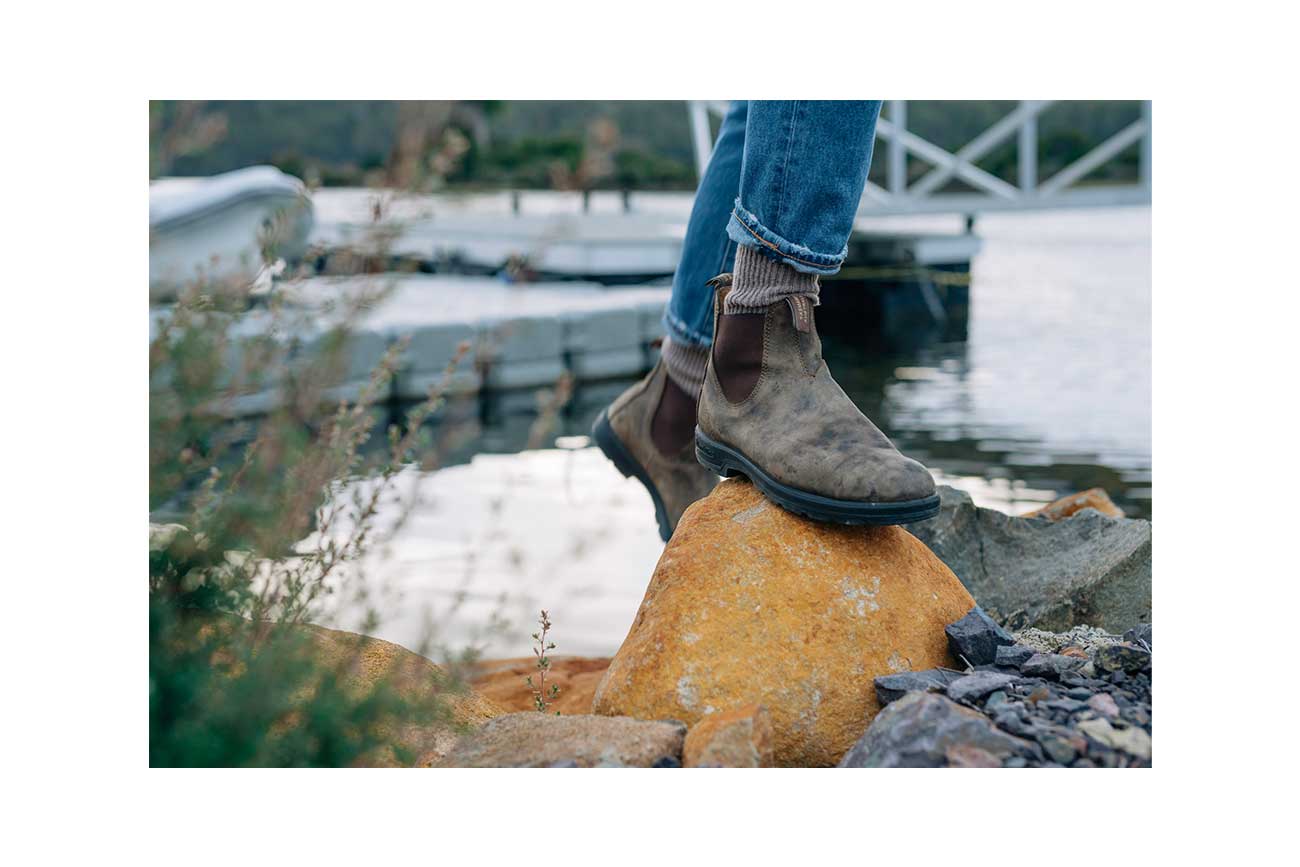 blundstone-585-rustic-brown-chelsea-boot-gewachstes-nubukleder image 6