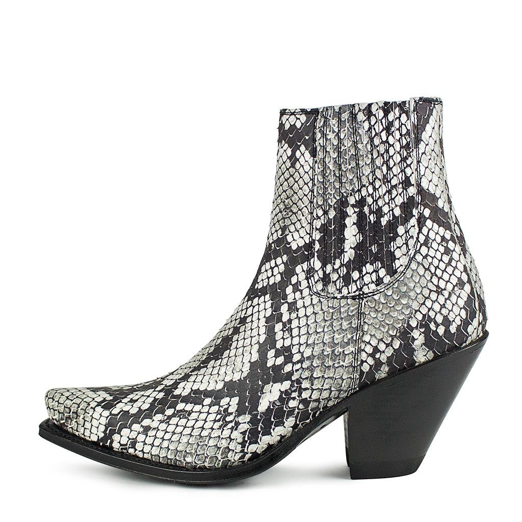 sendra-boots-16060-gorca-empire-damen-stiefelette-python-optik-8-cm-absatz image 1
