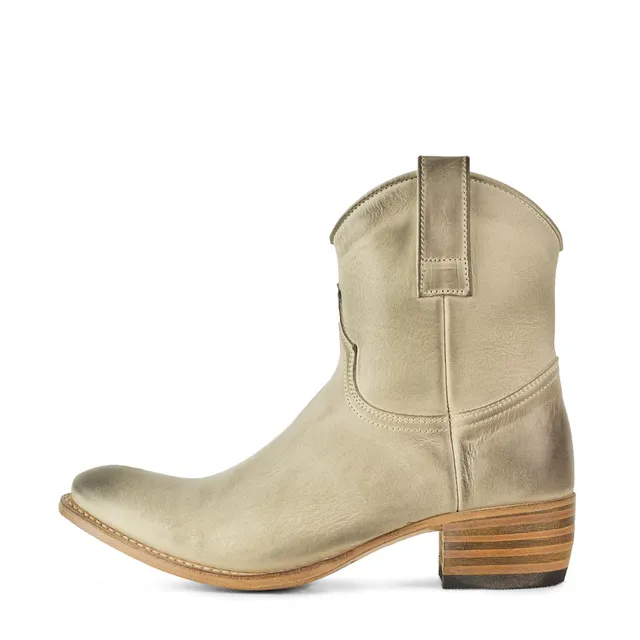 sendra-boots-8590-sara-floter-damen-stiefelette-wei image 1