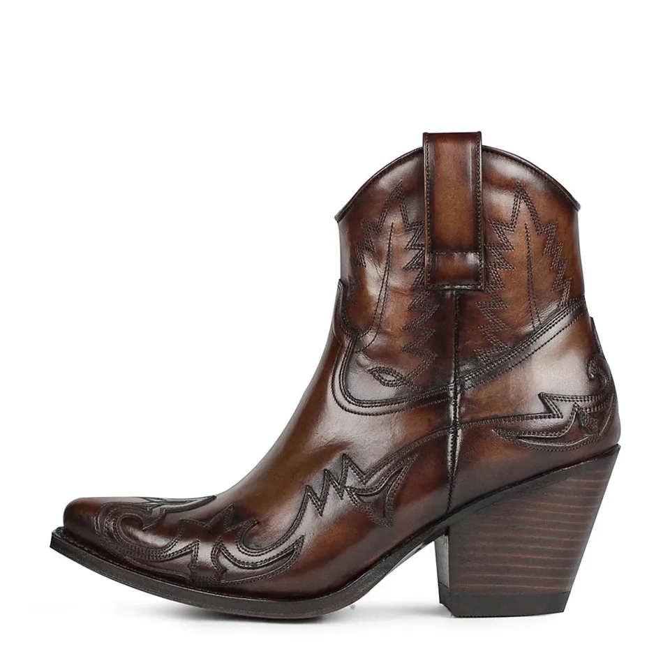 sendra-boots-16695-lula-handpainted-boot-cognac-braun image 1
