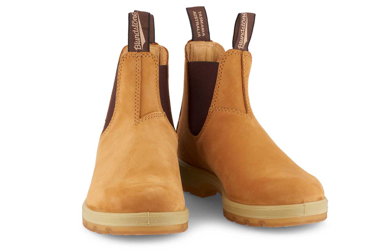 blundstone-1318-wheat-nubuk-gumsole-classics-chelsea-boots image 2