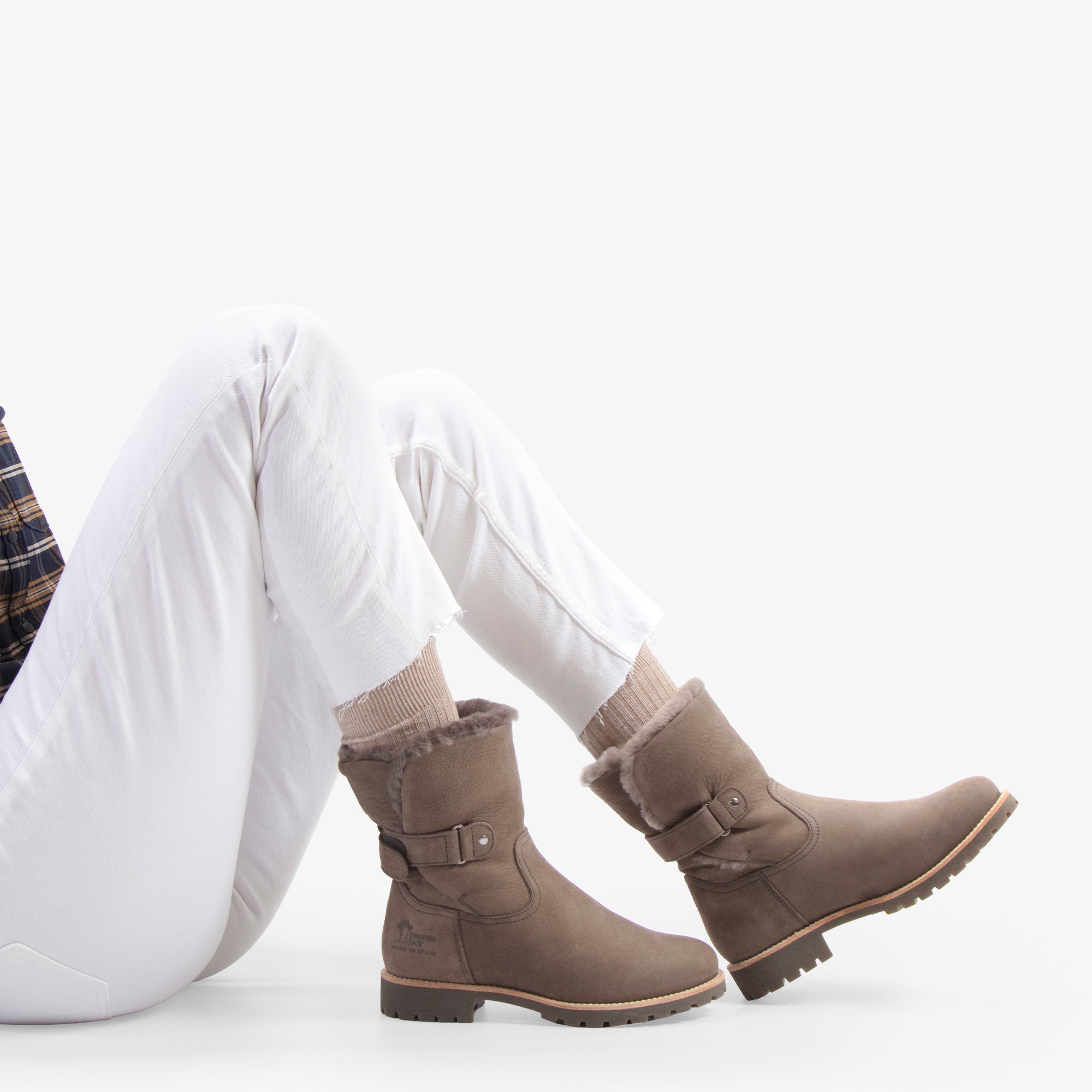 panama-jack-felia-igloo-b7-damenstiefel-nobuck-gris image 2