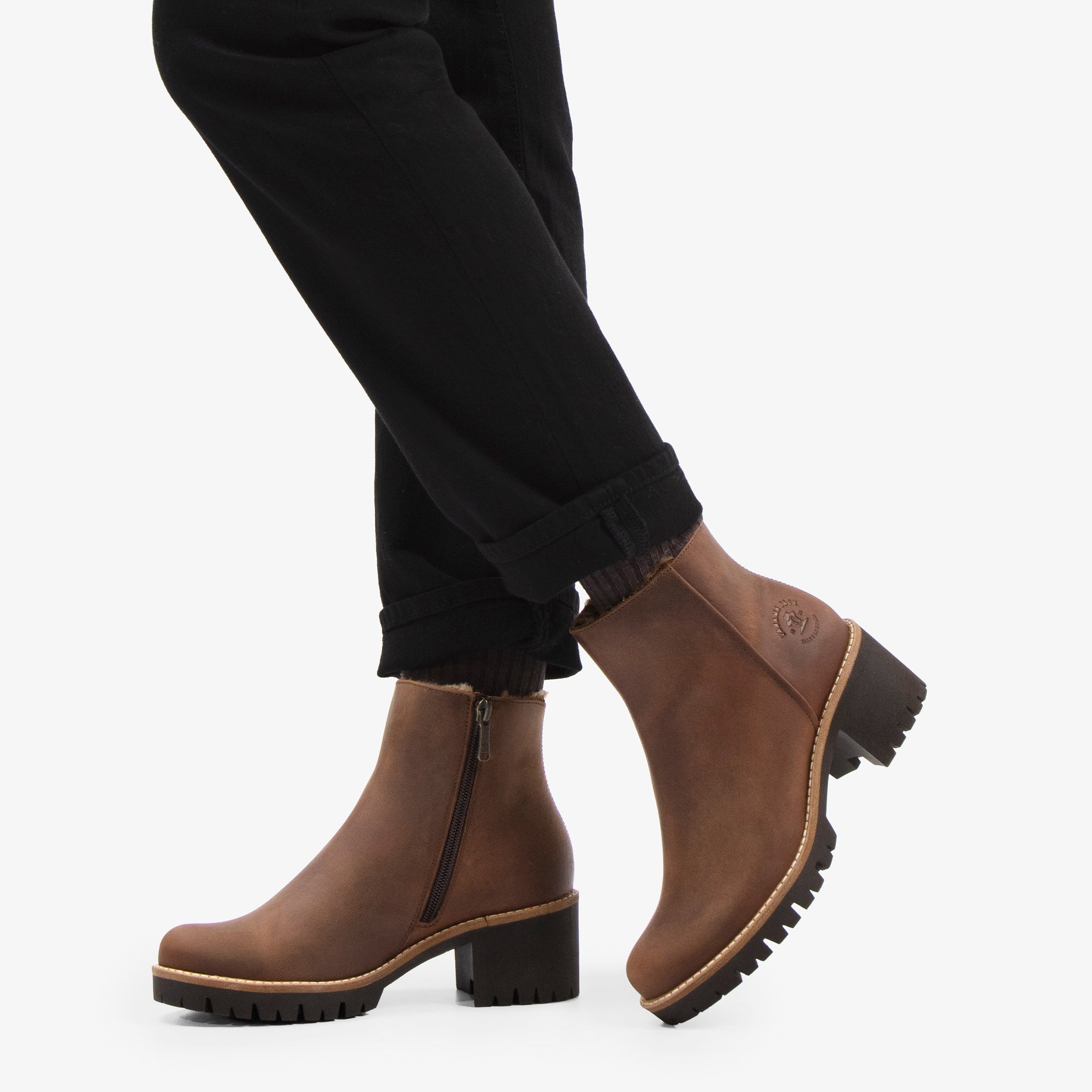 panama-jack-sax-b2-napa-damenstiefelette-cognac-waterproof-absatz image 2