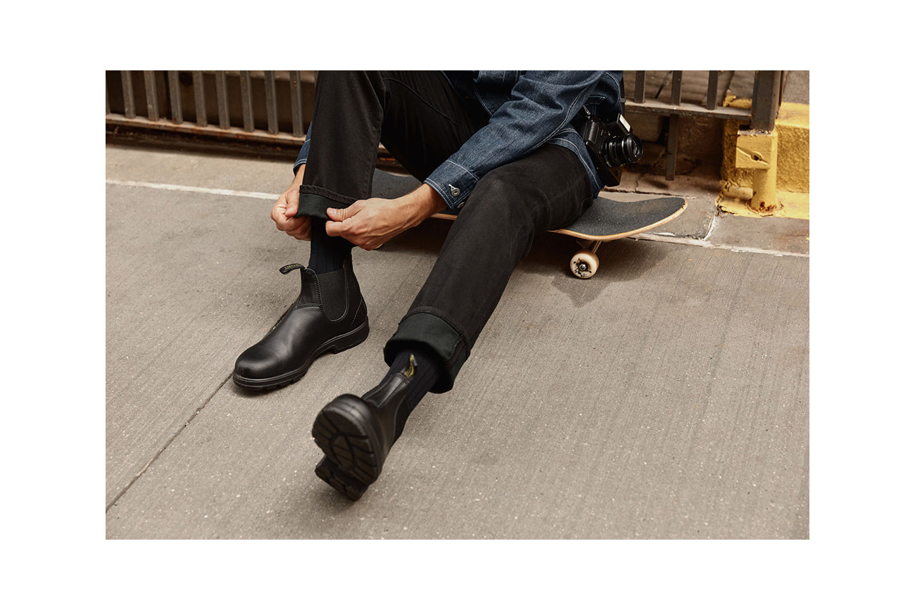 blundstone-2115-vegan-black-chelsea-boot image 4