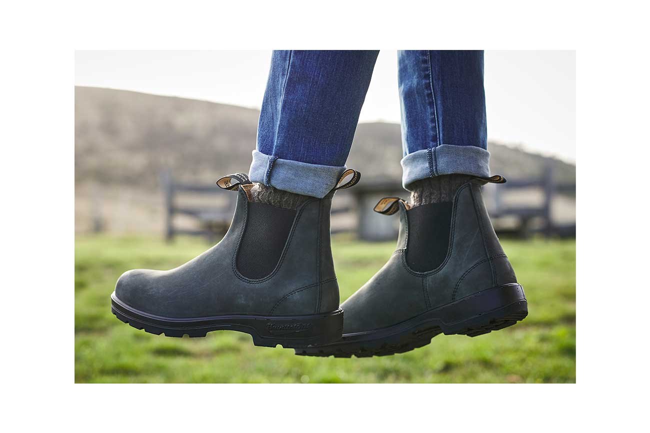 blundstone-587-classics-chelsea-boot-rustic-black image 7
