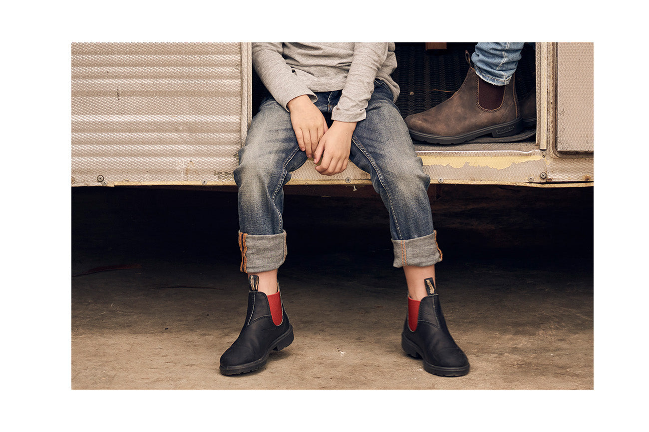 blundstone-581-black-red-kids-chelsea-boots image 6