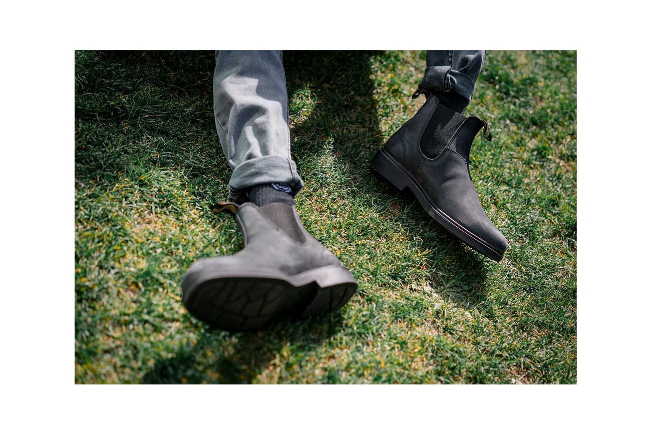 blundstone-1308-dress-chelsea-boot-rustic-black-nubuk image 6