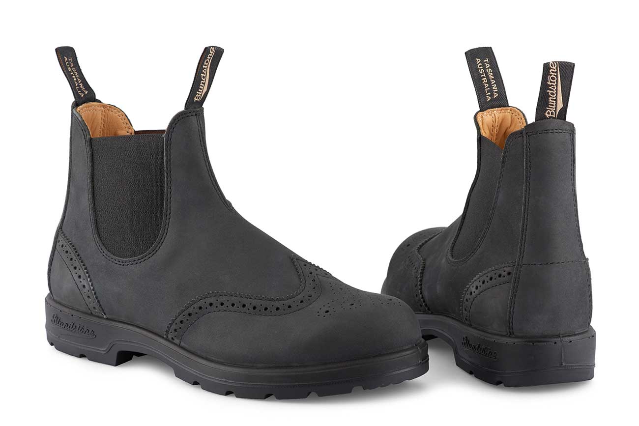 blundstone-1472-rustic-black-brogue-chelsea-boot-budapester image 3