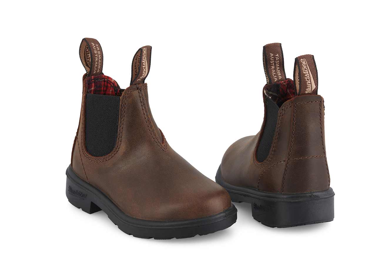 blundstone-1468-kids-chelsea-boot-antique-brown image 3