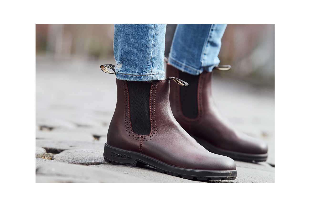 blundstone-1352-women-s-high-cut-chelsea-boot-shiraz image 6
