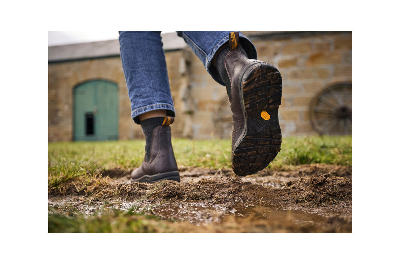 blundstone-2057-cocoa-brown-all-terrain-chelsea-boot-vibram image 3