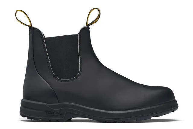 blundstone-2058-chelsea-boot-black-all-terrain-vibram image 1